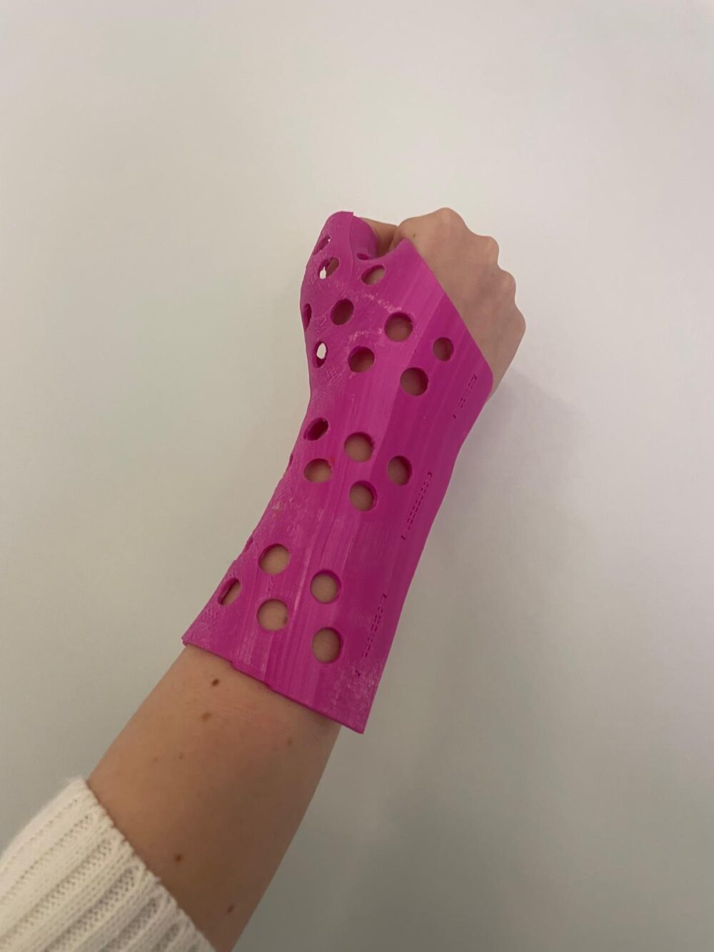 Impresora 3D EBORATIC fabricando una pieza